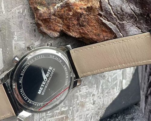Sport Style Mens Meteorite Watch 30mm Meteorite Dial Gun Placcato Cristallo Zaffiro