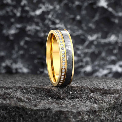 Circonia cubica e anello di banda di tungsteno di meteorite